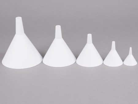 Tablecraft  5-Piece White Plastic Funnel Set This Tablecraft 5 white plastic funnel set is a necessity for any kitchen or restaurant-TABL-5 For Cheap